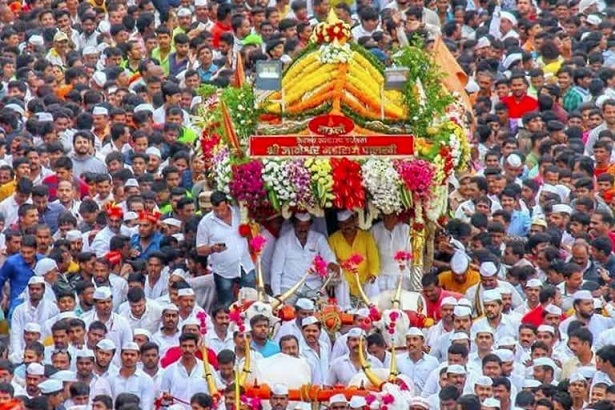 Palkhi Halt in Pune May Be Shifted Due to Space and Facility Issues