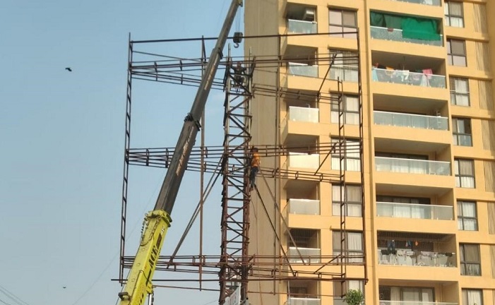 PCMC Cracks Down on Illegal Hoardings, Removes Three Structures