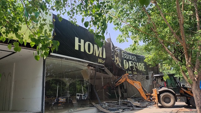 PCMC Action Against Illegal Constructions in Jagtap Dairy Area