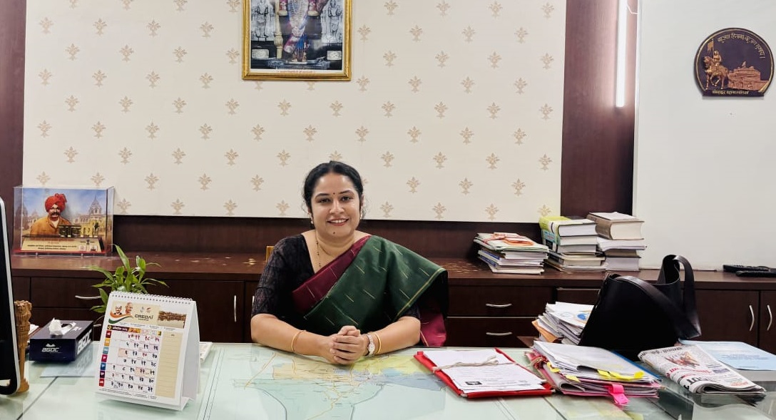 K. Manjulakshmi Takes Charge as Additional Commissioner of PMRDA
