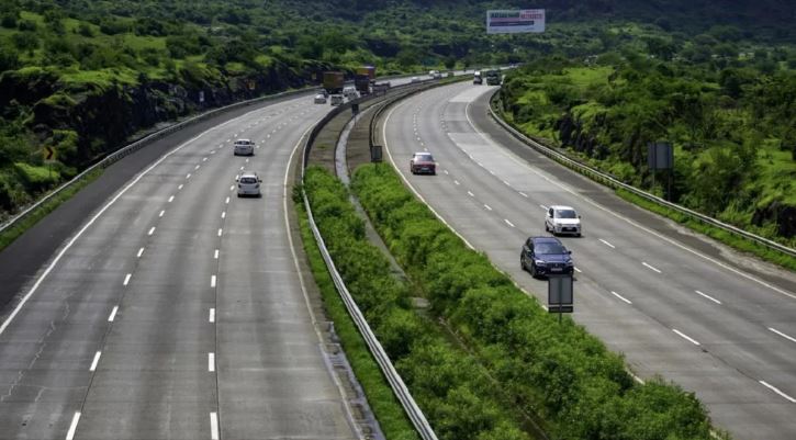 Traffic on Mumbai-Pune Expressway to Be Halted Briefly on April 23-24