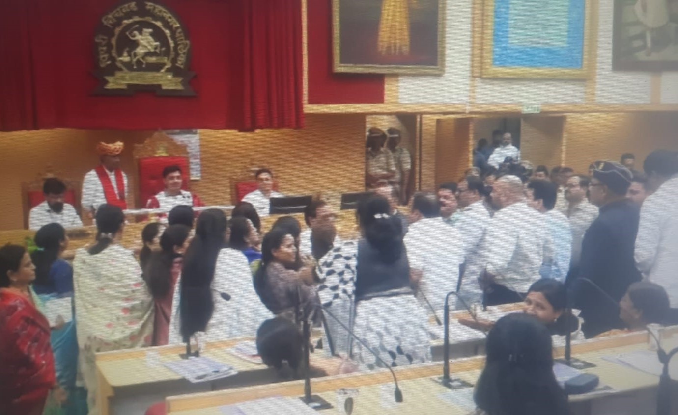 NCP Gherao Triggers Chaos in PCMC Meet; Mayor Adjourns House