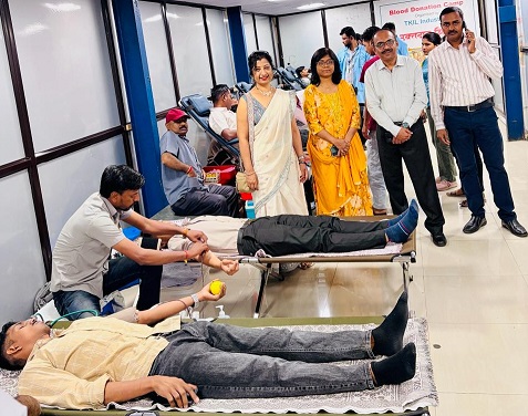 275 Shritikel Employees Donate Blood