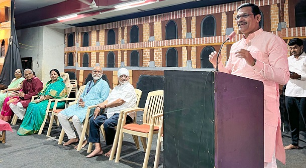 Nigdi : MLA Shankar Jagtap Joins Ganeshotsav at Dnyan Prabodhini