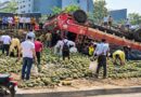 Pineapple-Laden Truck Overturns in Wakad